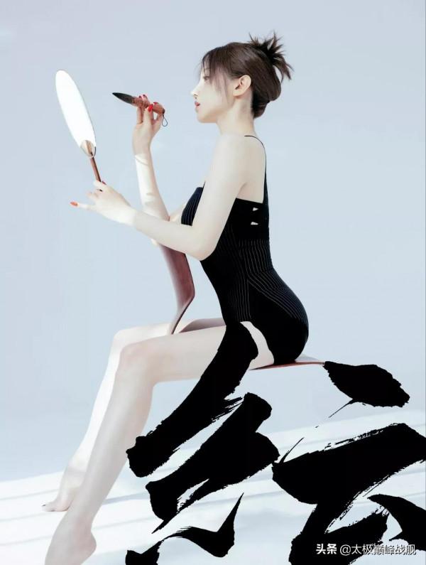 紜，一個美人胚，正正經經一個大美人了