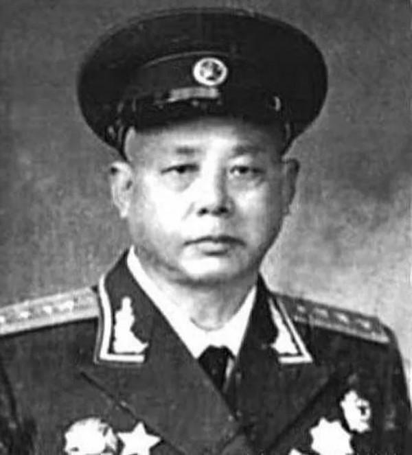 強渡大渡河的18勇士，為何無人傷亡？這位土佬當記首功