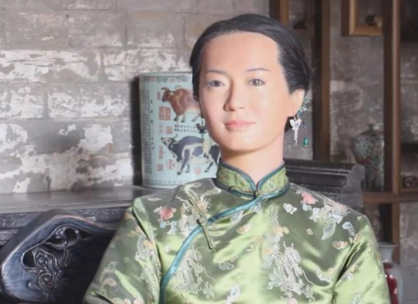 奇女劉青霞:丈夫離世,鉅額家產遭親戚搶奪,她借腹生子逆風翻盤 奇女劉青霞:丈夫離世,鉅額家產遭親戚搶奪,她借腹生子逆風翻盤