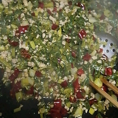 一吃就上癮的辣菜炒肉