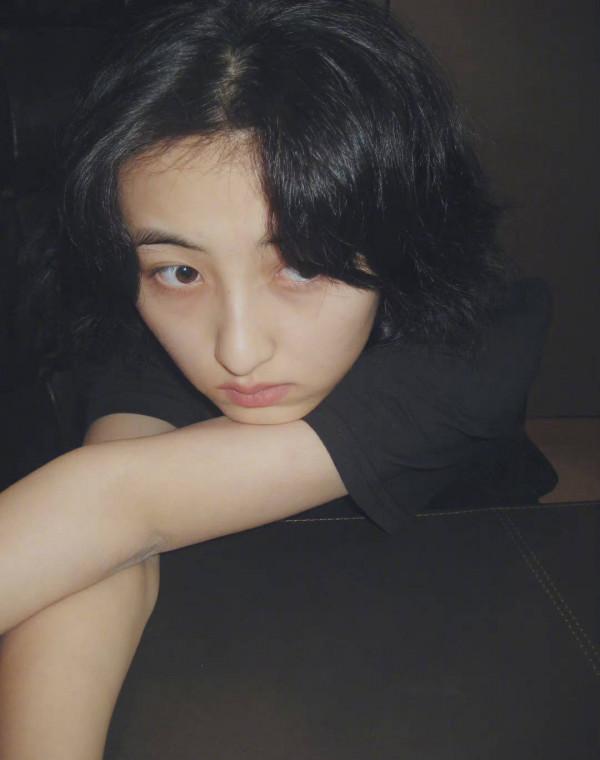 張子楓新發型少女感滿滿，素顏清純面板狀態絕佳