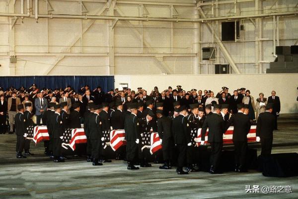 1285號航班空難：阿羅公司草菅人命，美第101空降師248人殞命他鄉