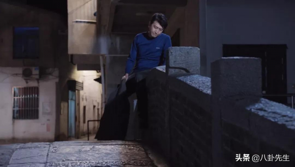 《突圍》口碑不及格，不怪大幅刪減和靳東演技，這3個方面最扣分