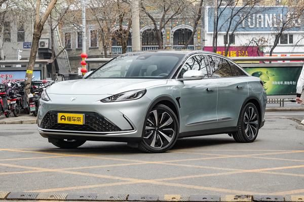 機狐阿爾法 S新一代智慧豪華純電轎車，看看什麼車身顏色最適合你