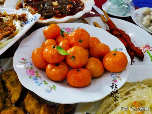 600一桌的農村大席,曬朋友圈火了,網友:這麼實惠,1千也值 600一桌的農村大席,曬朋友圈火了,網友:這麼實惠,1千也值