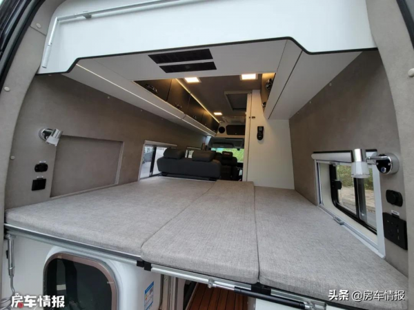 新款福特Pro房車來了,配2.2T柴油動力自動擋,6座設計廁所能變大 新款福特Pro房車來了,配2.2T柴油動力自動擋,6座設計廁所能變大