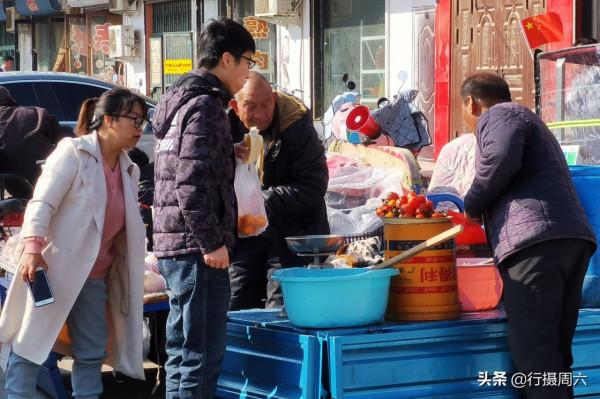 山西農民大叔把小珠柿泡成冰淇淋，涼甜可口，1天只賣80斤