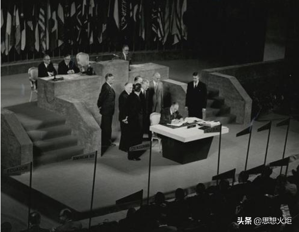 從軍國主義仍主宰日本政壇看戰後美歐是如何包庇法西斯的 從軍國主義仍主宰日本政壇看戰後美歐是如何包庇法西斯的