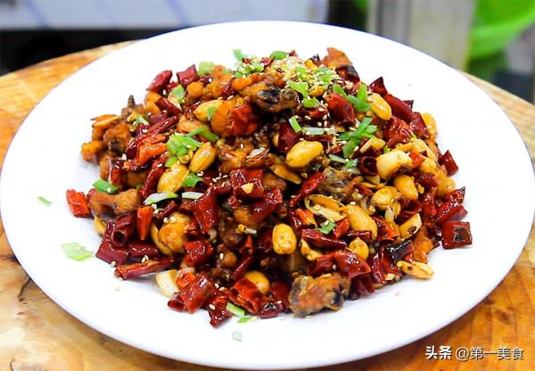 飯店的辣子雞為啥好吃，學會這個醃製是關鍵，金黃焦酥，香辣可口