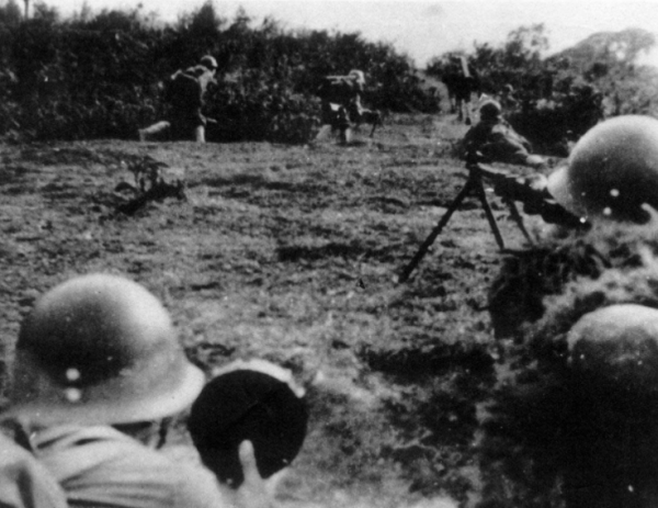 1984年,新兵趙德福殉國,母親時隔幾十年後才再次與兒子“相見” 1984年,新兵趙德福殉國,母親時隔幾十年後才再次與兒子“相見”