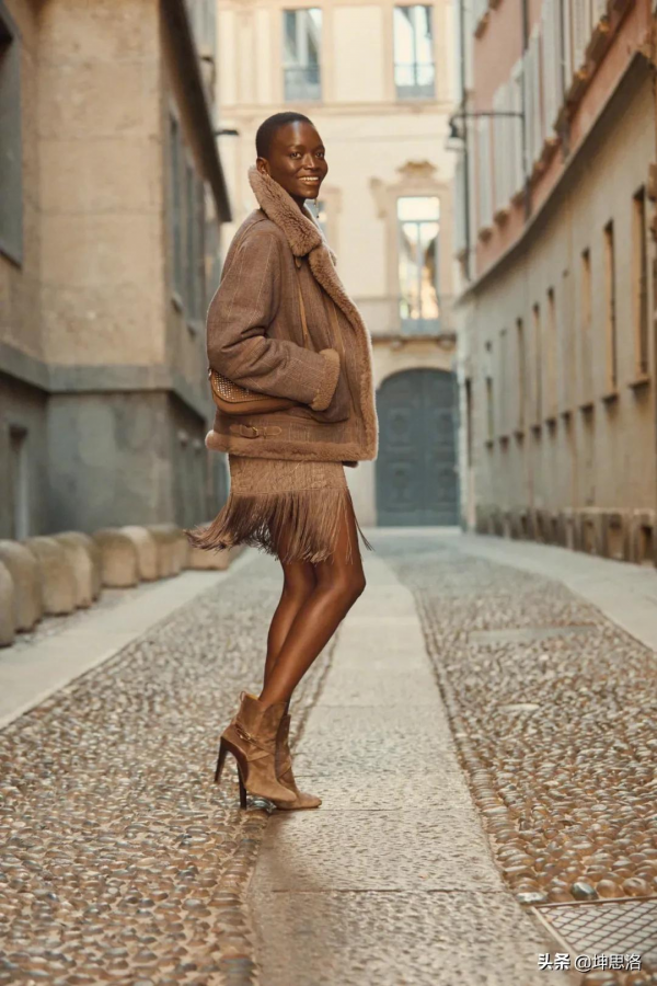 Ralph Lauren 2021秋季 優雅秋日街頭,至簡復古美式風尚 Ralph Lauren 2021秋季 優雅秋日街頭,至簡復古美式風尚