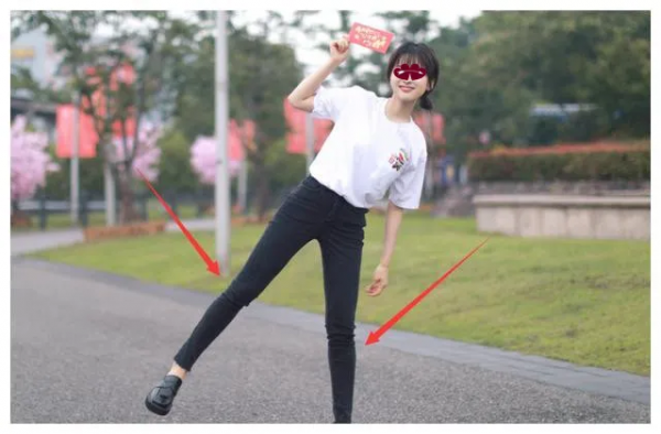 沈月這是整了嗎，怎麼突然美成關曉彤了