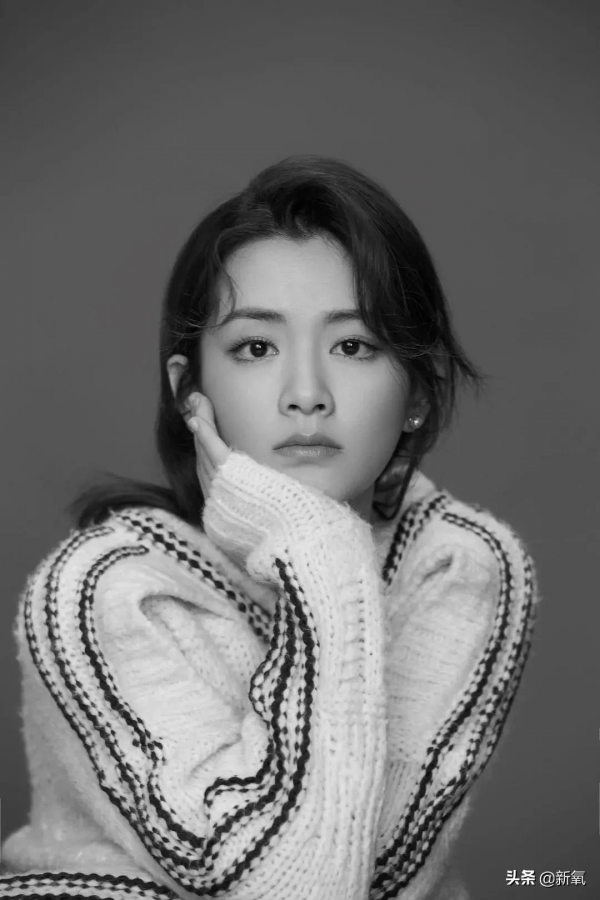 《007：無暇赴死》裡的安娜·德·阿瑪斯，到底有多美？