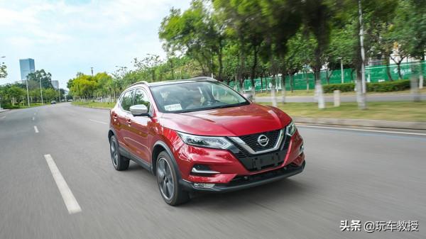 15萬還看繽智？加2萬就有更大SUV 2.0L低油耗這逍客可不簡單！