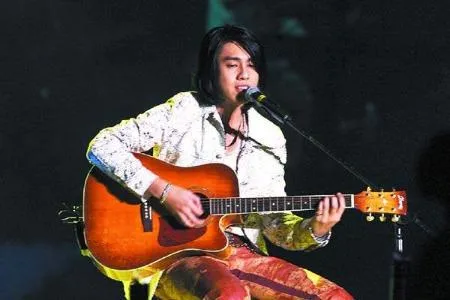 都40多歲了，F4這倆怎麼還這麼帥