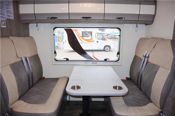 21年旌航房車最熱銷車型，新款WH-4國六依維柯雙拓展房車