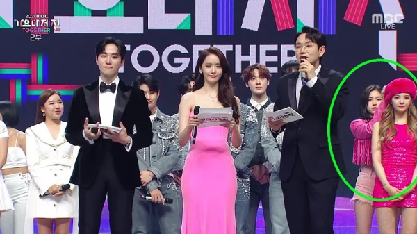 D社今年不公開新年情侶的原因是什麼；後輩愛豆佔據舞臺中心？