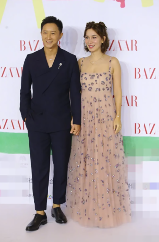 芭莎慈善夜4對CP“營業”:2對真CP,2對劇CP,你最喜歡哪一對 芭莎慈善夜4對CP“營業”:2對真CP,2對劇CP,你最喜歡哪一對