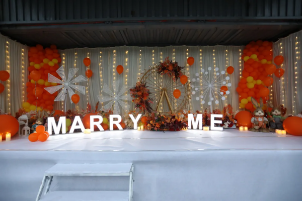 「貨車求婚」寶貝，請簽收你的愛情盲盒