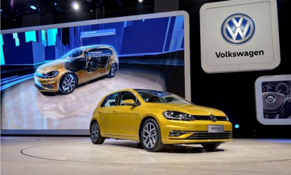 比亞迪衝進銷量前十,成了這個“黑八月”最大的亮點 比亞迪衝進銷量前十,成了這個“黑八月”最大的亮點