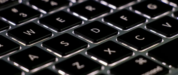 中國的第四朵“雲”會是誰家的？