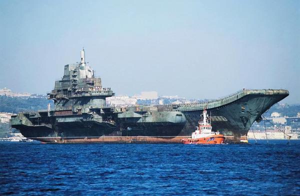 耗時近十年,當年瓦良格號航母回國,美國人暗地裡使了多少陰招 耗時近十年,當年瓦良格號航母回國,美國人暗地裡使了多少陰招
