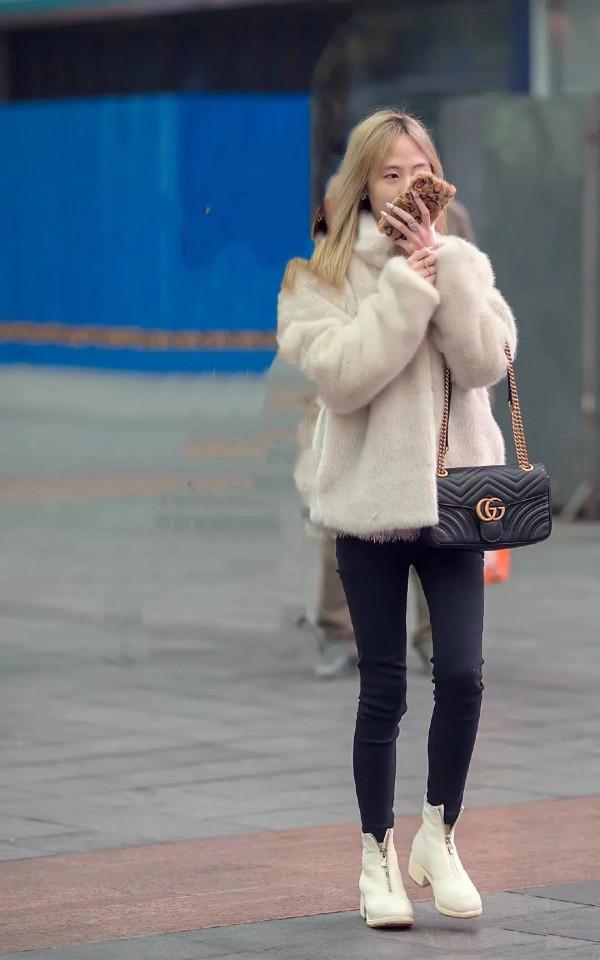 看街拍 識包包：Gucci古馳GG Marmont單肩包10組穿搭