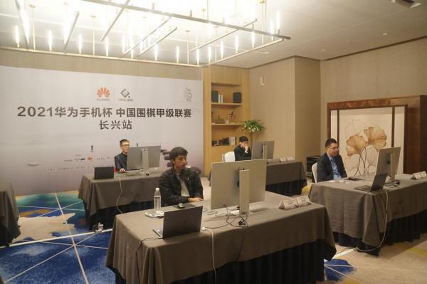 2021圍甲季後賽第二輪第2場圖集：柯羋辜丁頂尖對抗