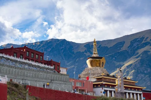 情人海藍冰，墜入峽谷的眼淚，上天遺落的翡翠明珠