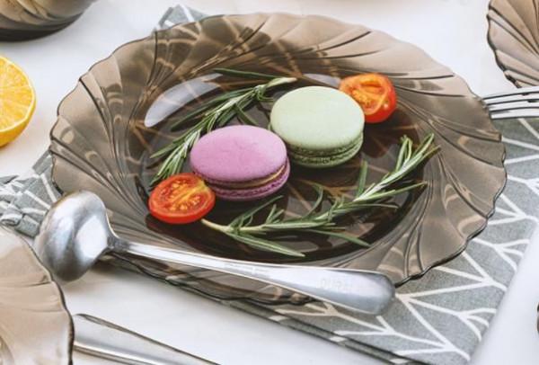 快來換套餐具，讓你待客倍兒有面