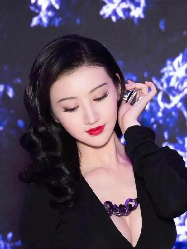 景甜，人間富貴花