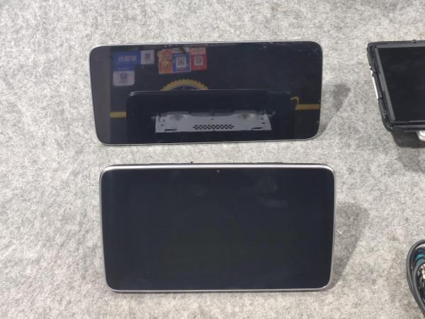 速戰速決!15款AMG C63升級新款液晶儀表屏、方向盤及Carplay等 速戰速決!15款AMG C63升級新款液晶儀表屏、方向盤及Carplay等