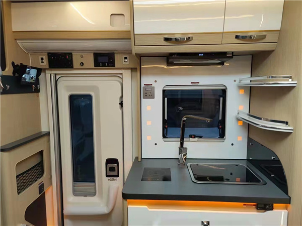 鉑馳帕亞尼進口依維柯,主機廠出品世界級造車資質 鉑馳帕亞尼進口依維柯,主機廠出品世界級造車資質