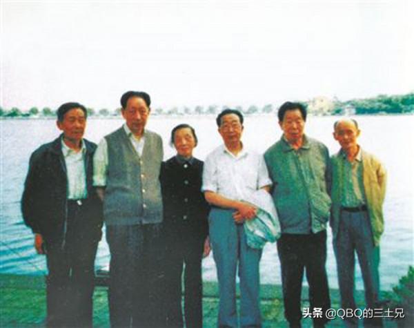 代號“400”!新四軍6人諜報組打入敵人心臟,創造隱蔽戰線的奇蹟 代號“400”!新四軍6人諜報組打入敵人心臟,創造隱蔽戰線的奇蹟