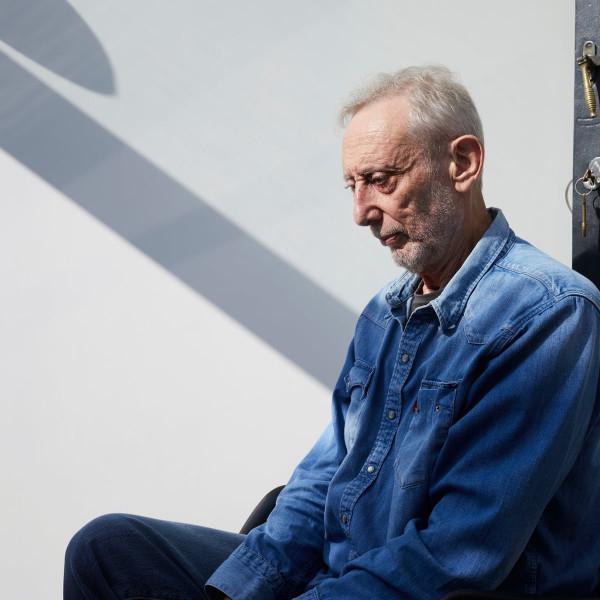 這個外國爺爺給網友帶來了無限快樂的表情包!而他的人生讓人心疼 這個外國爺爺給網友帶來了無限快樂的表情包!而他的人生讓人心疼