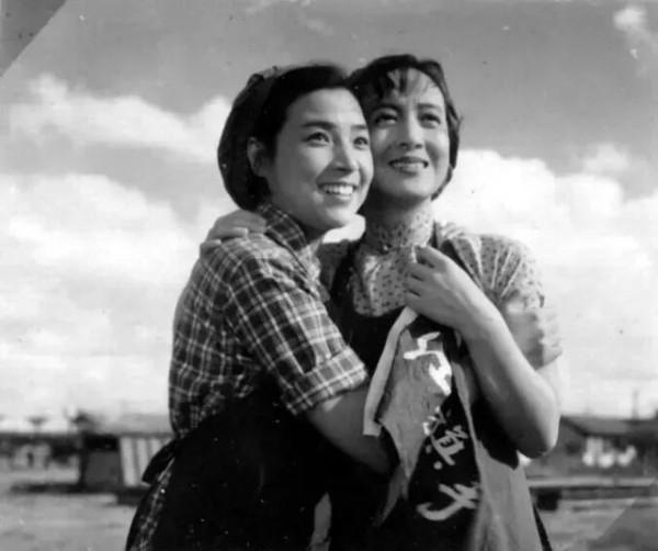 老電影（0536）《向陽花開》天馬電影製片廠（1960）電影劇照欣賞