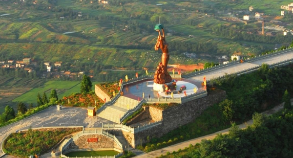 陝西女媧廟翻修挖出女媧墓碑，老農世代守護，難道女媧真有其人？