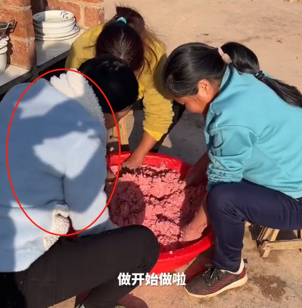 牛愛芳夫婦再翻車，攝影師身影意外曝光，還敢說沒有團隊包裝？