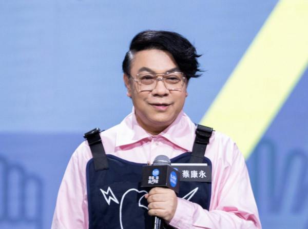 《導演請指教》蔡康永被淘汰太冤了,這個鍋應該由王晶來背 《導演請指教》蔡康永被淘汰太冤了,這個鍋應該由王晶來背