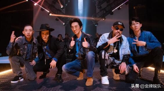 披荊斬棘的哥哥總決賽錄製完畢!陳小春C位,出道名單塵埃落定 披荊斬棘的哥哥總決賽錄製完畢!陳小春C位,出道名單塵埃落定