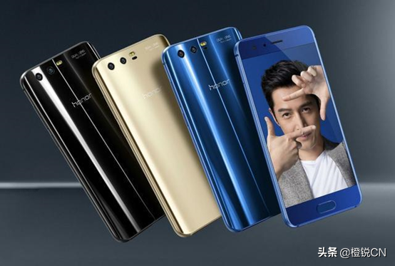 勇敢做自己—榮耀數字系列機型盤點 哪一款是你心目中的經典? 勇敢做自己—榮耀數字系列機型盤點 哪一款是你心目中的經典?