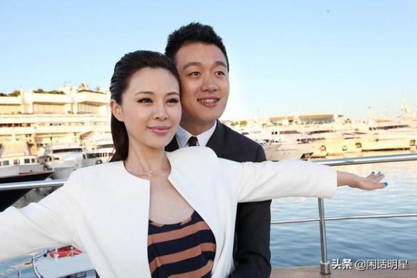 感情融洽、家庭和諧,結婚10年以上的明星夫妻,都有哪些? 感情融洽、家庭和諧,結婚10年以上的明星夫妻,都有哪些?