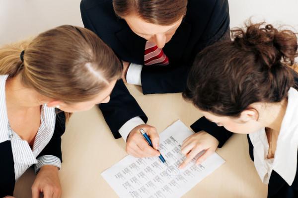 有一種話叫做，人教人教不會，事教人一件就可以