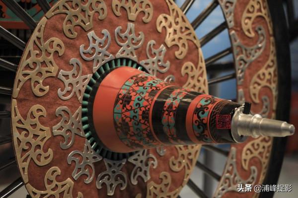 2500年前“野蠻民族”西戎王墓被盜,挖出戰國版“法拉利跑車” 2500年前“野蠻民族”西戎王墓被盜,挖出戰國版“法拉利跑車”