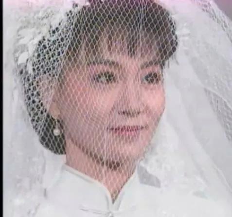 苦情女主劉雪華,瓊瑤劇穿嫁衣最多的女演員 苦情女主劉雪華,瓊瑤劇穿嫁衣最多的女演員