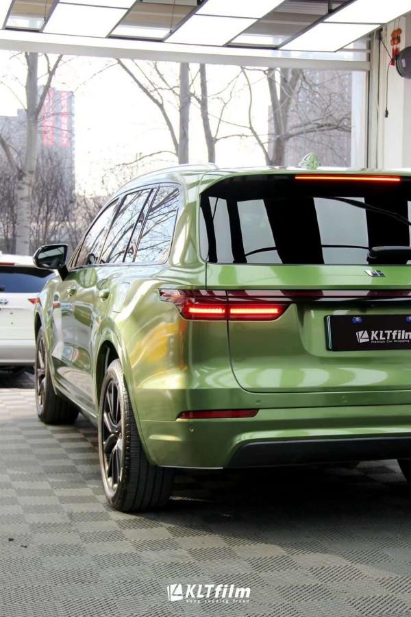 群裡老哥貼了個曼巴綠，他說他後悔了