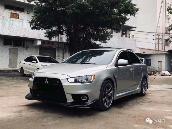 老爸用EVO荼毒兒子玩改裝，有這樣的老爸到底該哭還是該笑