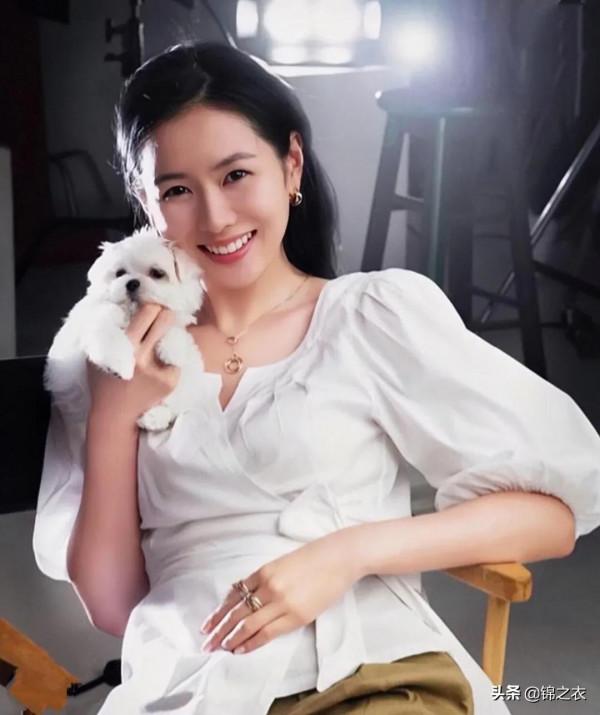 年輕時的孫藝珍,哭起來梨花帶雨,笑起來明媚動人 年輕時的孫藝珍,哭起來梨花帶雨,笑起來明媚動人