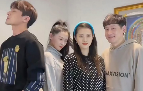 隋俊波喊話丁笑瀅:我最近為什麼老夢到青鳥?丁笑瀅回覆引全場大笑 隋俊波喊話丁笑瀅:我最近為什麼老夢到青鳥?丁笑瀅回覆引全場大笑