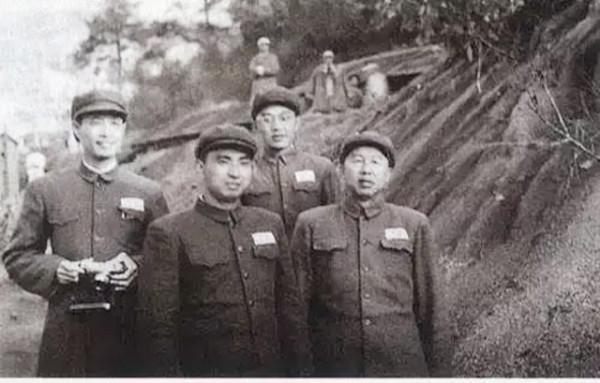 楊得志下連隊體驗生活，一次下意識的槍支拆解，差點暴露身份